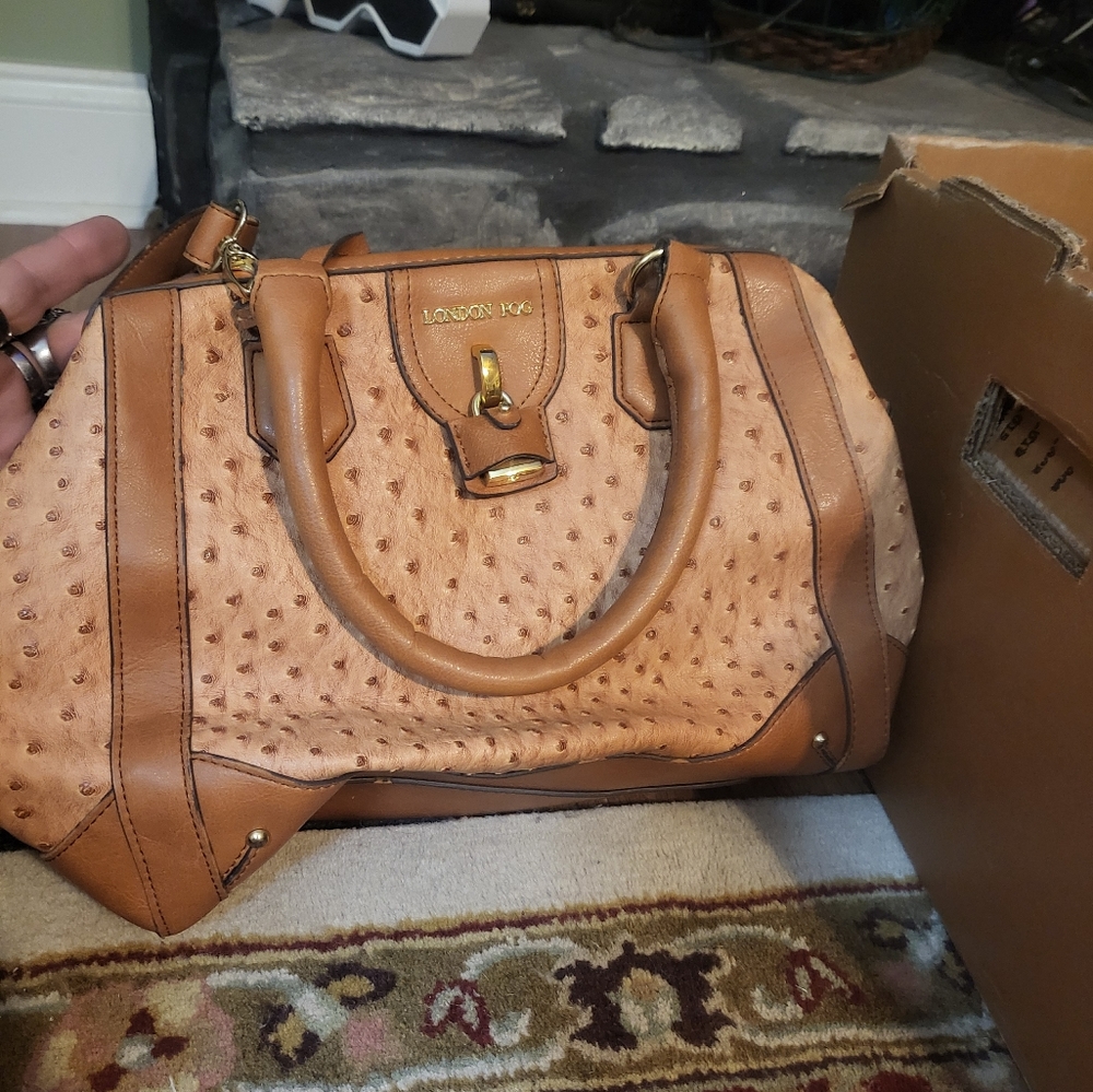 London Fog purse